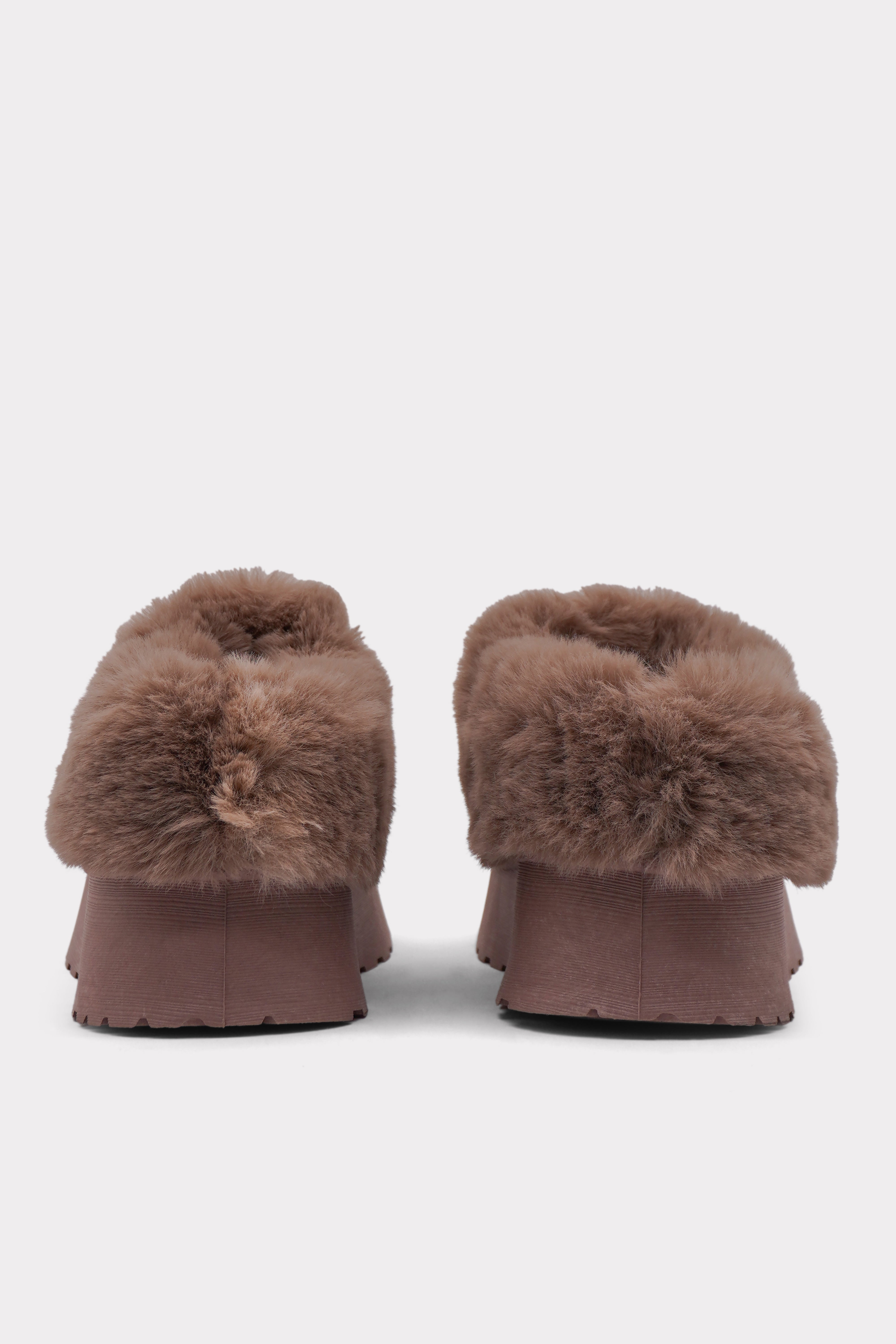 Taupe Alpine Luxe Slippers