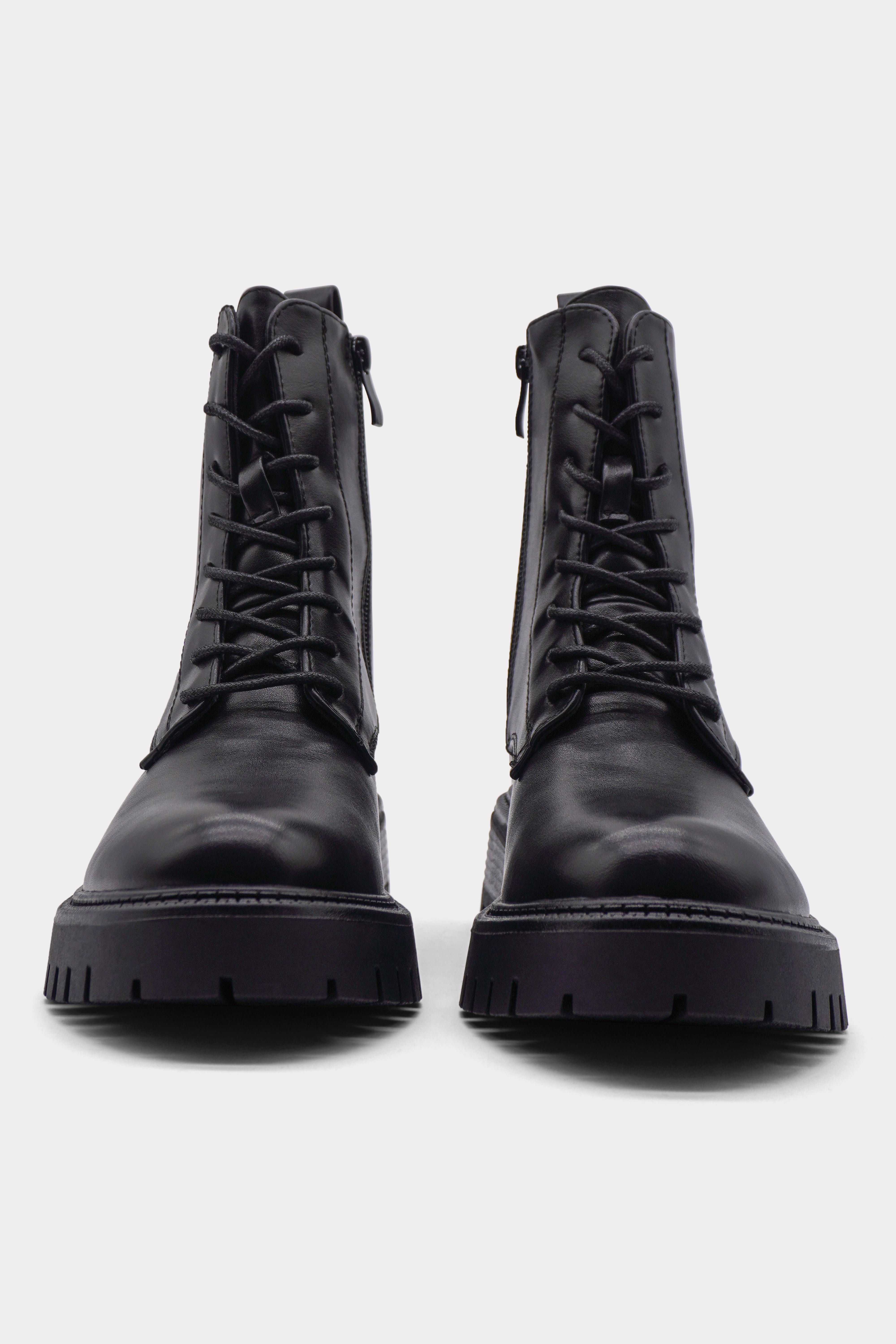 Black Regent Boots